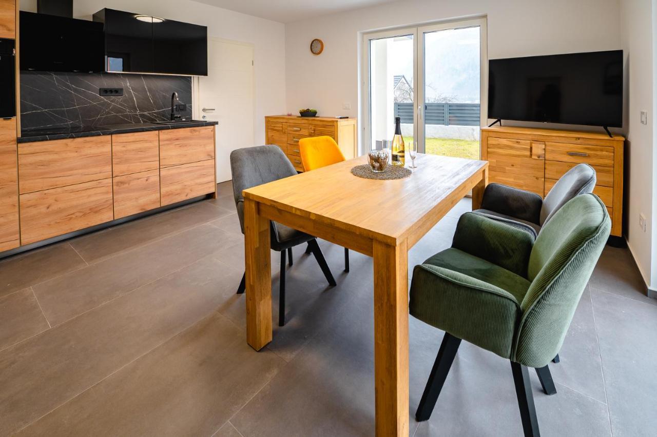 Apartments Luxury Ad Jesenice Zewnętrze zdjęcie