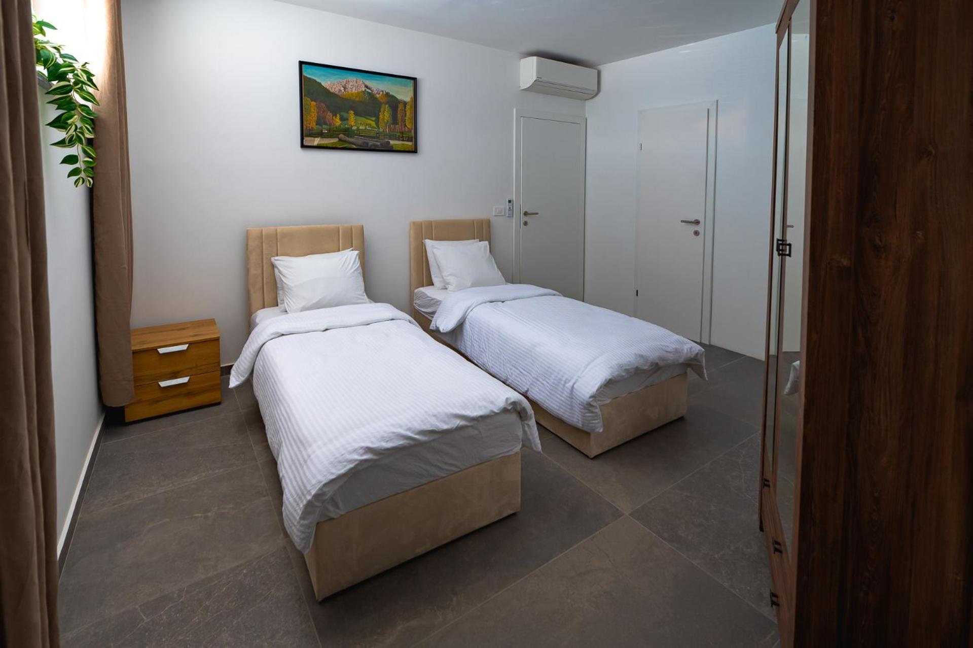 Apartments Luxury Ad Jesenice Zewnętrze zdjęcie