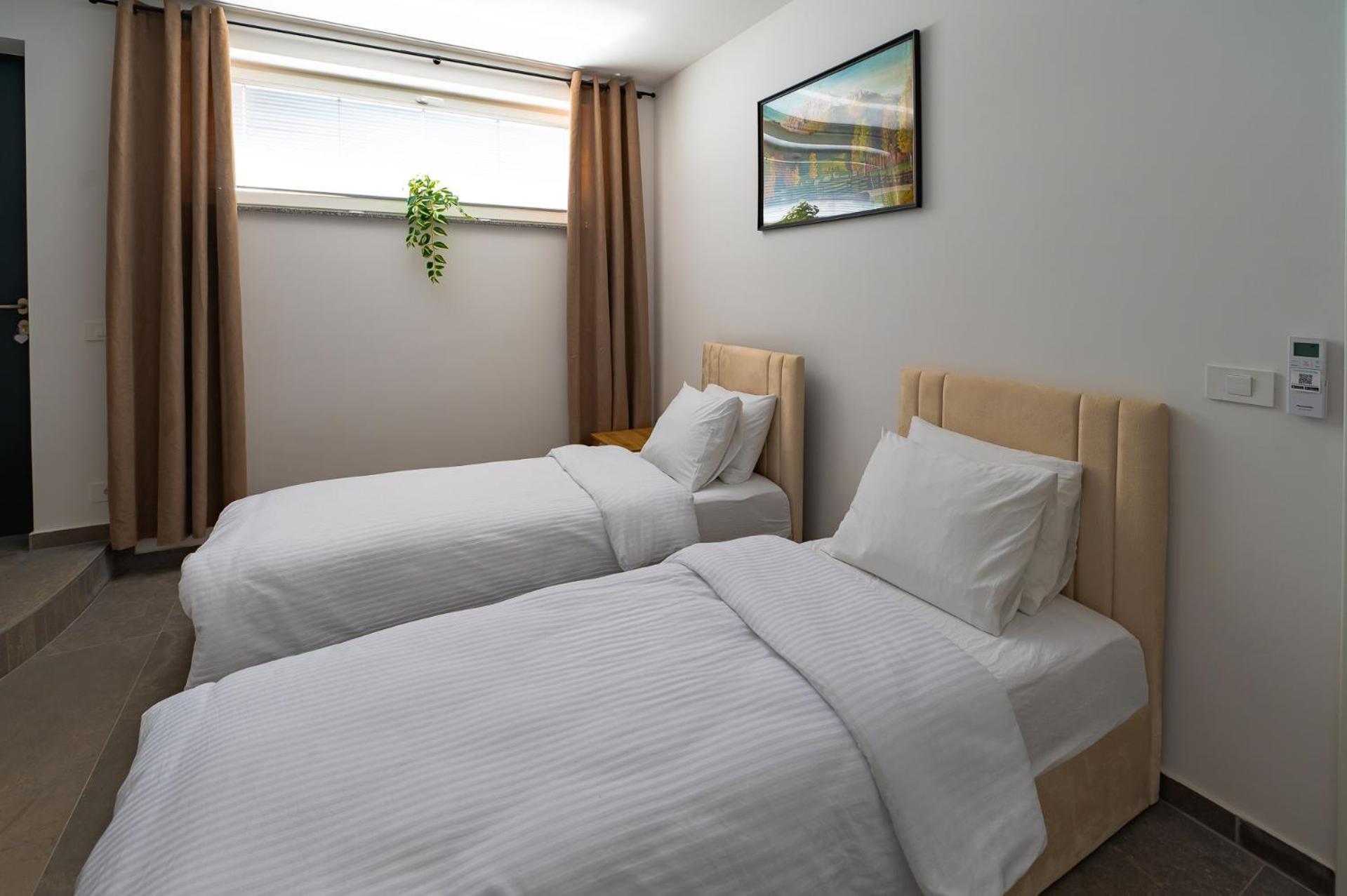 Apartments Luxury Ad Jesenice Zewnętrze zdjęcie