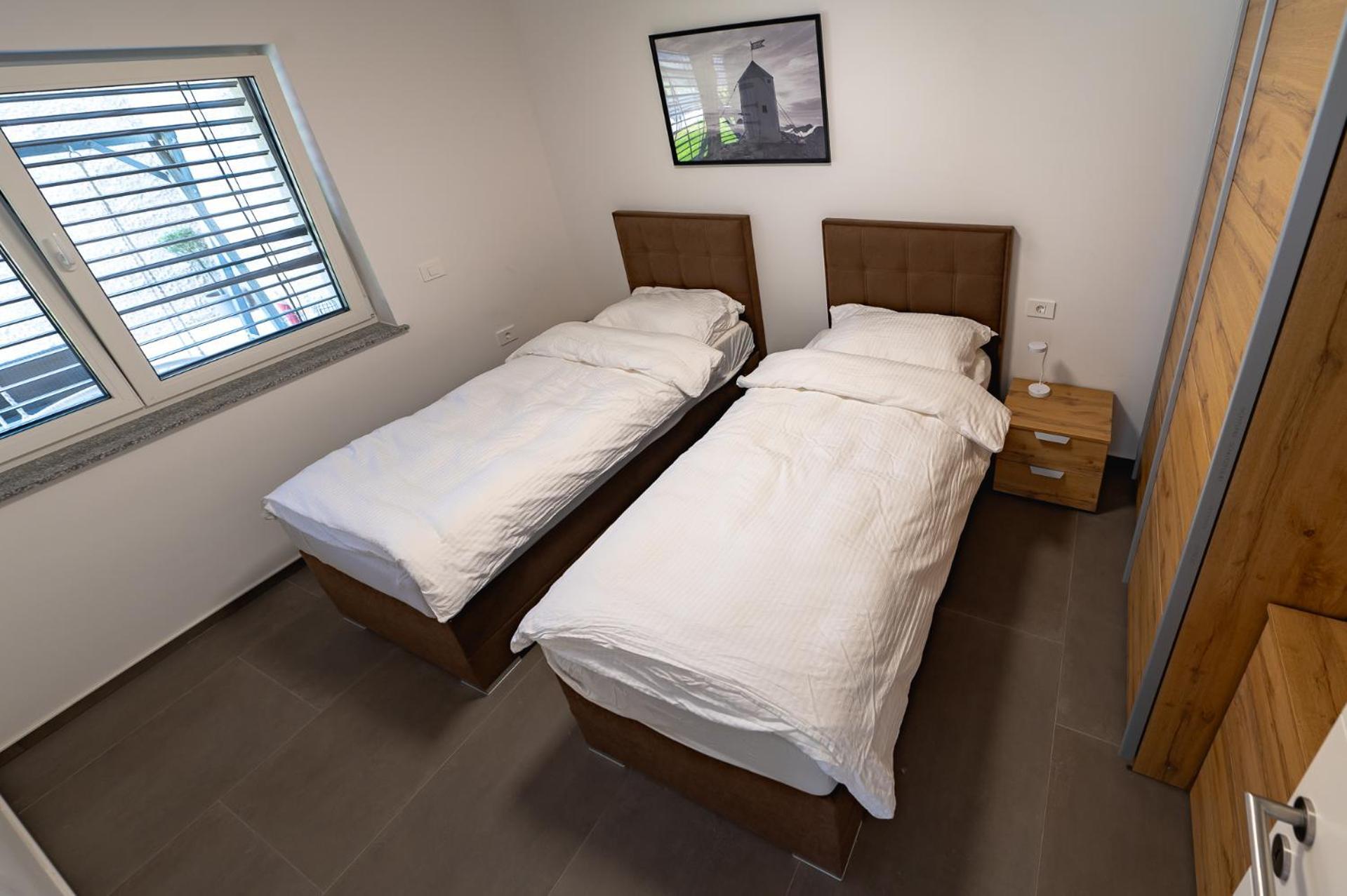 Apartments Luxury Ad Jesenice Zewnętrze zdjęcie
