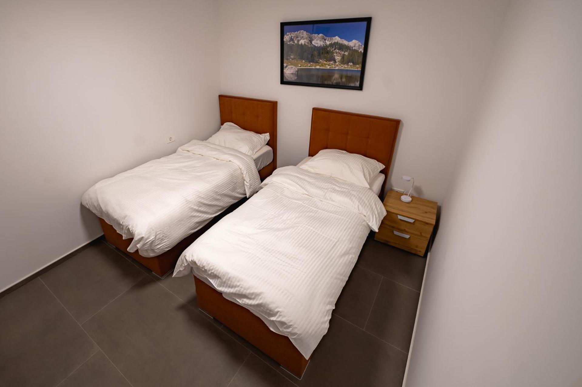 Apartments Luxury Ad Jesenice Zewnętrze zdjęcie