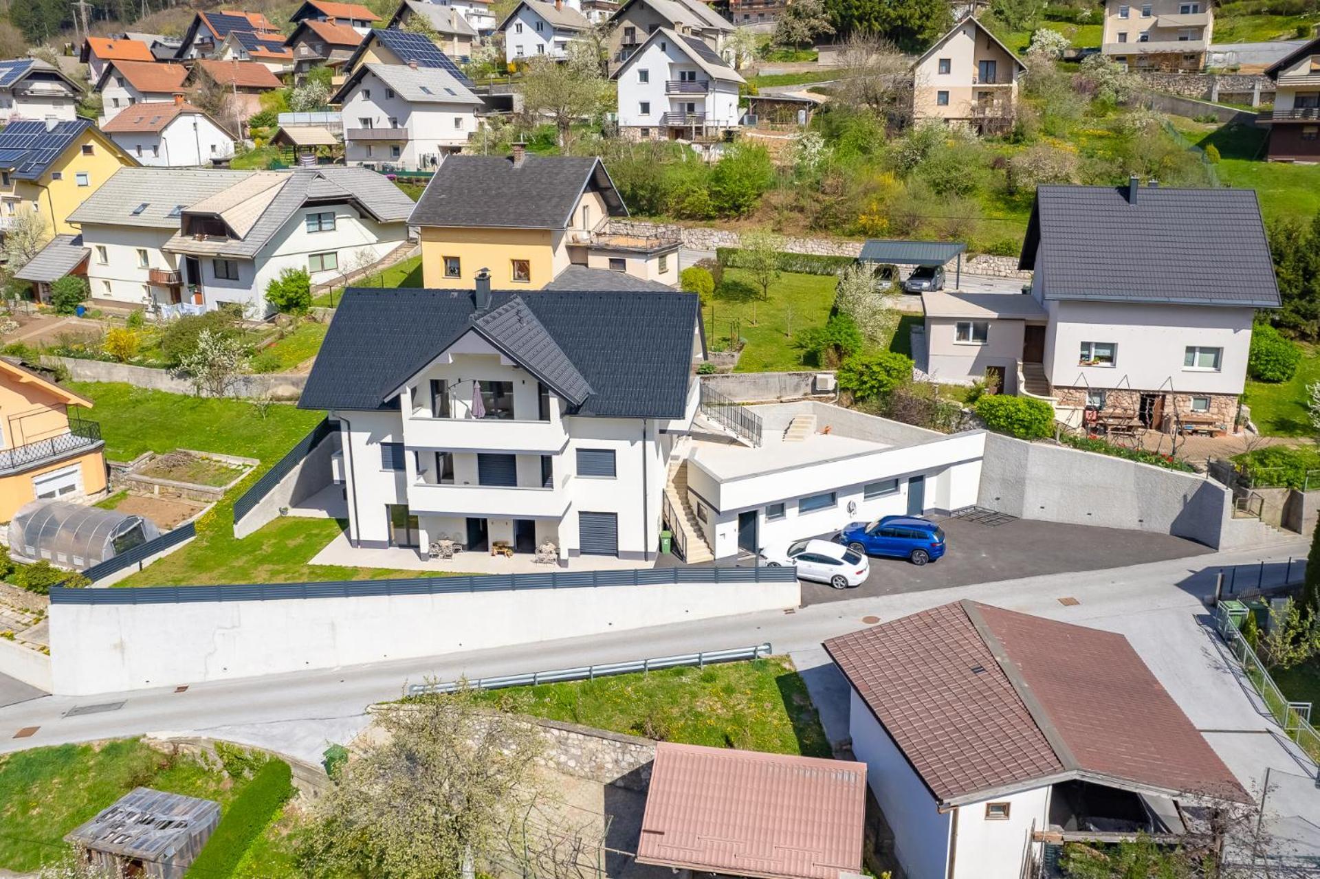 Apartments Luxury Ad Jesenice Zewnętrze zdjęcie